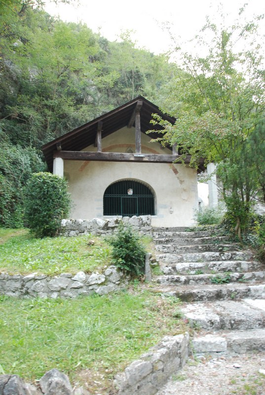 Chapelle et gorge de Saint Saturnin 1