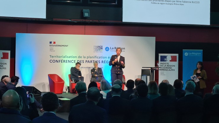 Image 6 : COP de lancement - intervention de la Préfète de région - décembre 2023