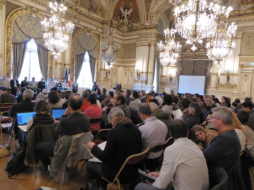 Les participants réunis dans les salons de la Préfecture