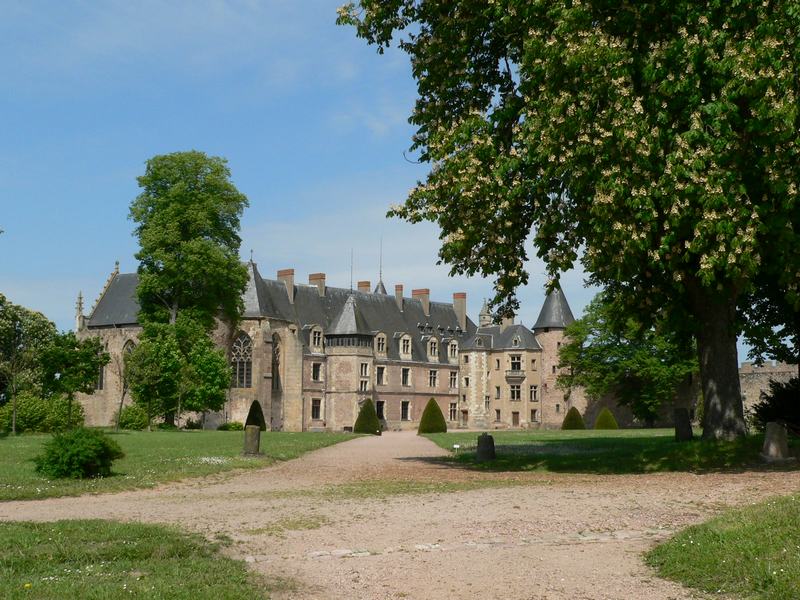 Parc du chateau de Lapalisse 1